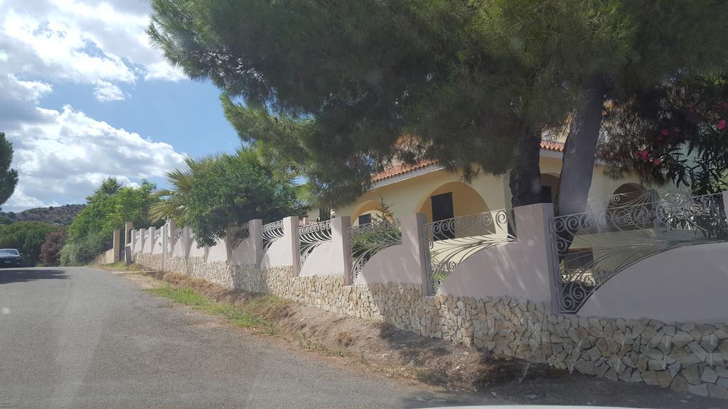 Villa Borgo Degli Ulivi Depandance Capoterra Exterior foto